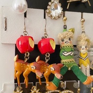 小鹿斑比 Bambi  日本耳環 立體 金 吊 閃石 花花 金 蕾絲 lace (Gargle kaza osewaya zoule Ayatorie Palnart poc 手作 handmade , japan farbe) earrings pearl bling bling