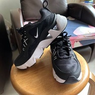 95% New🎉Nike RYZ 365 黑色厚底波鞋