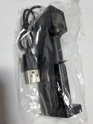 全新USB鋰電充電器，18650電池