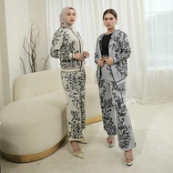 Dahye Pants Set/Latest One Set/Women's Suit/Contemporary Women's Suit/Pants Suit/Latest Outfit/Lates