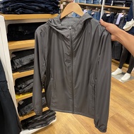 Jastip. Uniqlo Reversible Parka Jacket (MAN)