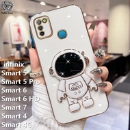 YuPin เคสโทรศัพท์ลายนักบินอวกาศสำหรับ infinix Smart 5 / Smart 6 / Smart 7 / Smart 6 HD / Smart 5 Pro / Smart 4 / 4C เคส TPU ซิลิโคนนิ่มเคลือบโครเมียมมันวาวด้านหลังตุ๊กตาน่ารักตัวยึดโทรศัพท์ผ้าคลุม