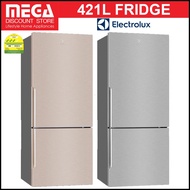 ELECTROLUX EBE4500 421L 2-DOOR FRIDGE (3 TICKS) (EBE4500B-A / EBE4500B-G)