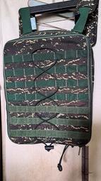 眷村-海軍陸戰隊數位迷彩一日小背包-9.9成新，市價約1900-2000