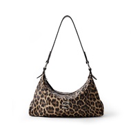 SMOSMOS | กระเป๋าสะพายข้างสไตล์ยีนส์ Y2K ลายเสือดาว