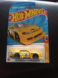 Hot wheels LB SUPER SILHOUETTE NISSAN SILVIA (S15)  yellow