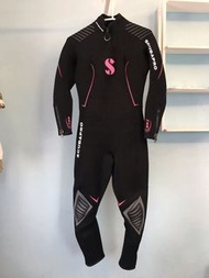 Scubapro防寒衣3M