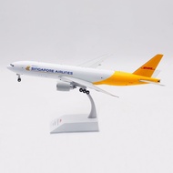 Jcwings 1/200 Alloy Airplane Model Singapore Airlines Boeing B777-200F 9V-DHA