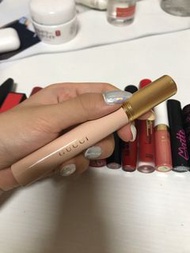Gucci 睫毛膏