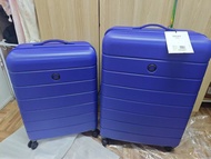 全新 DELSEY  PARIS 行李喼28寸＋24寸，一套兩個