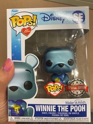 (Pre-order) Winnie the Pooh 小熊維尼 迪士尼 Disneyland Disney piglet Christmas 聖誕 Pooh Pooh honey pot 模型 跳跳