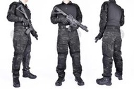 RST 紅星 - GEN3 青蛙裝 上衣+長褲 (含護具) 戰鬥服 迷彩服 戰術套服 黑色多地型01377/01382