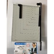 B3 8291 21x16" Metal Paper Cutter