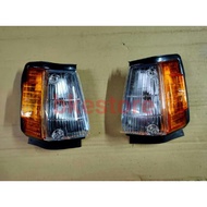Toyota Corolla AE80 / EE80 / AE82 / EE82 / LE Signal Lamp / Corner Light 1983 - 1985