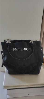 COACH 黑色 Monogram 手袋