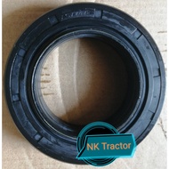Kubota Rear Wheel Seal L2201 M/L2202 (AQ7747E) (Kubota) (Oil Axle Seal)