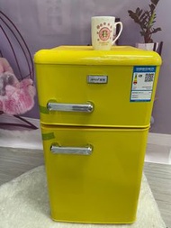 靚款盡在Fashiontrade： 國內著名家電品牌Amoi夏新迷你復古款顏色冰箱雪櫃 mini size size refrigerator 火速銷售 70 x 39 x 40cm