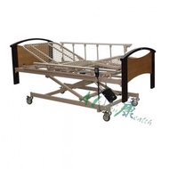 Electric Hospital Bed with Side Rails and Trapeze Bar電動三搖醫療床(木床屏)