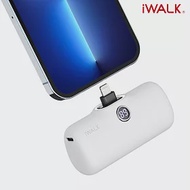 iWALK Pro 閃充數顯直插式4800mAh行動電源lightning頭 白晝