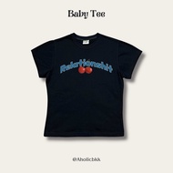 AHOLICBKK | เสื้อทรง BABY TEE RELATIONSHIT