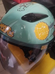 兒童頭盔