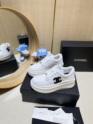 CHANEL 厚底運動鞋