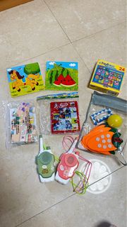 兒童玩具組合：拼圖、對講機