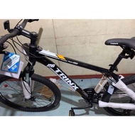 Trinx Majec m100 27.5 Hydraulic mountain Bike