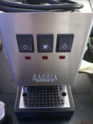 gaggia 咖啡機連Eureka磨豆機