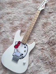 กีต้าร์ไฟฟ้าสตราโตแคสเตอร์ Squier สีขาวลาย Fender Hello Kitty