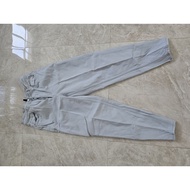PL HnM jeans Divided