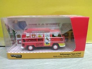 Hello Kitty #TARMAC Works × Schuco 1/64 Volkswagen Type II Bus Hello Kitty