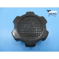 ENGINE OIL BOTTLE CAP PLASTIC "BLACK" Fit For HINO FM FC F18 SIGHA WO4D // Jar Thick BLACK