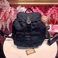 Prada深藍色後背包/王吉娜古董精品