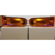 NISSAN SERENA C23 WAGON 1998 - 2003 YEAR FRONT BUMPER SIGNAL LAMP / BUMPER SIGNAL LIGHT LAMPU  ( AMBER = ORANGE ) DEPO