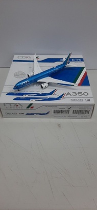 ITA Airbus A350 -900 1:400 飛機模型