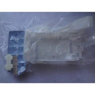 三菱電機 純正 冷蔵庫 MR-B42S用 製氷皿 M20VE6452 部品