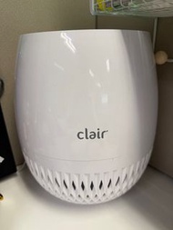 Clair 桌上空氣清新機
