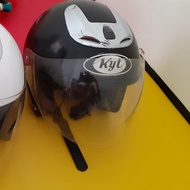 Helm KYT JET BEKAS