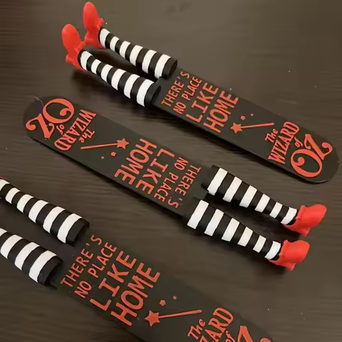 Creative and Quirky Witch's Leg Bookmark: 3D High-Heel Design, Fun Bookmark, 3D-Printed Cute Gift