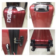 Delsey helium Aero-rouge expandable luggage