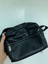 Ck Calvin Klein 肩背包 斜側背包