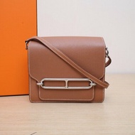 HERMES Roulis豬鼻子1937金棕色EC皮Z刻銀扣肩背包