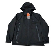 Jaket Parasut Pria Hitam dengan Hood dan Kantong Depan