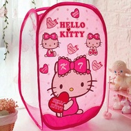 กระเป๋าใส่เสื้อผ้าแบบตาข่ายลาย Hello Kitty สุดน่ารัก 1 ชิ้น สำหรับใส่ตะกร้าซักผ้า สามารถพับได้ กระเป