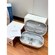 Momcozy M5 breast pump like new 99%