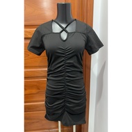 2hand dress.