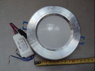 圓形嵌入式 LED 吸頂燈連驅動器
