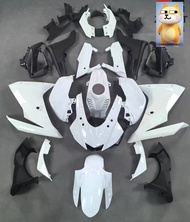 ชิ้นส่วนตกแต่งภายนอกแบบครอบคลุมเต็มร่างของ Yamaha YZF R15 ปี 2019-2024 แผ่นกันกระแทกพลาสติกสำหรับรถจ