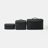 MUJI(มูจิ) กระเป๋าเครื่องสำอางค์ Nylon